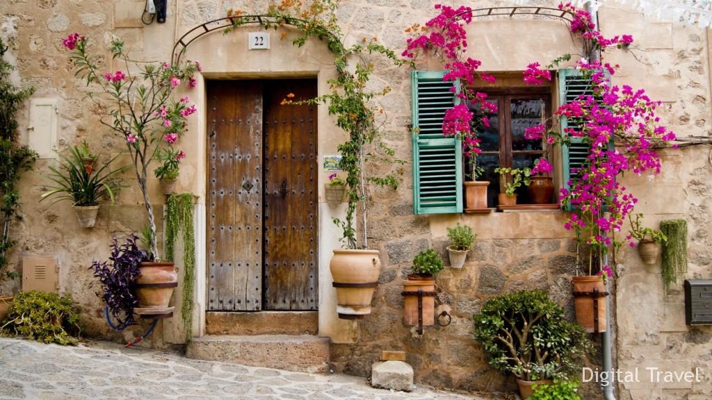houses-beautiful-front-door-house-mallorca-flowers-pots-window-facade-provence-buildings-stoop-hd-desktop